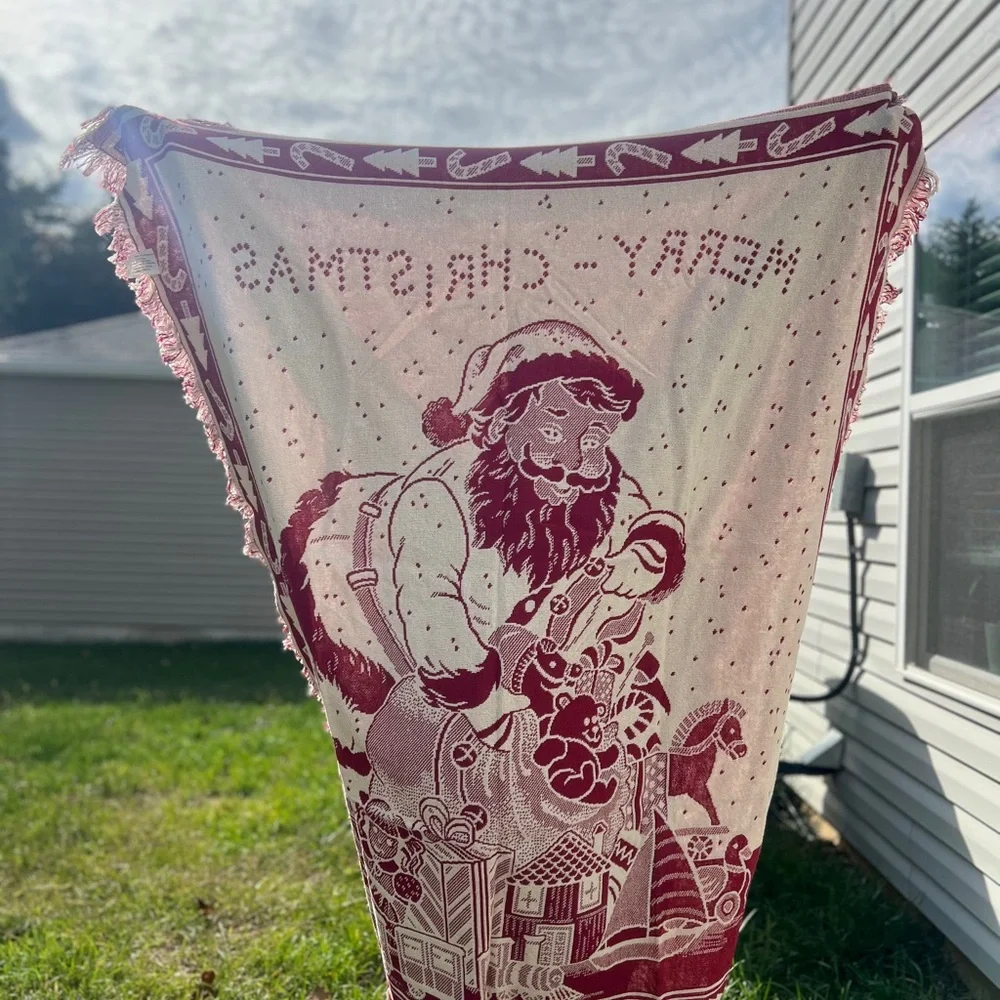 VTG Creepy Eyed Santa Tapestry Throw Blanket 58x47 Christmas